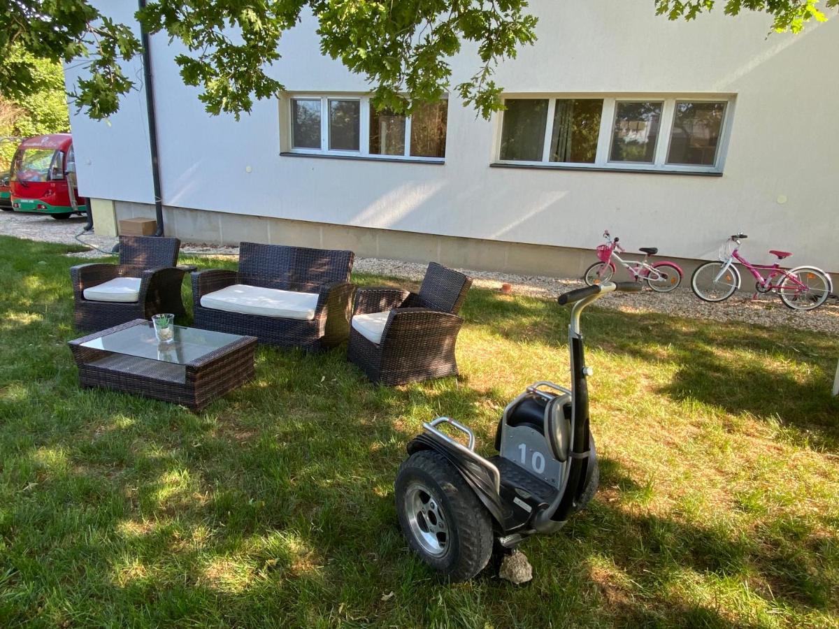 Bike & Fun Apartments - Balatonakarattya Exterior photo